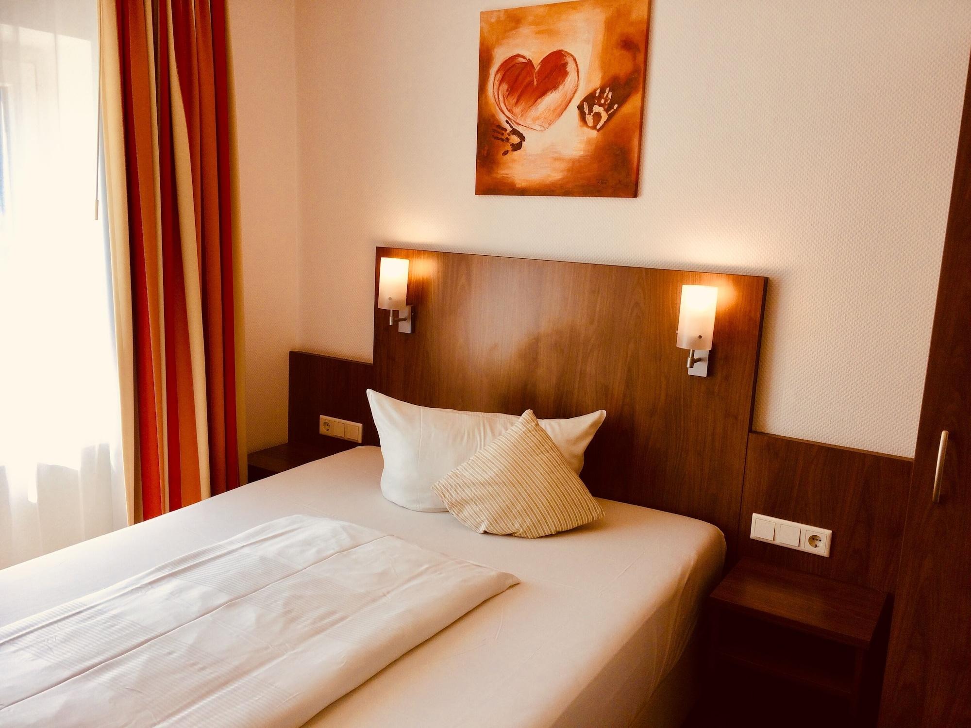 Triton Hotel Cologne Luaran gambar