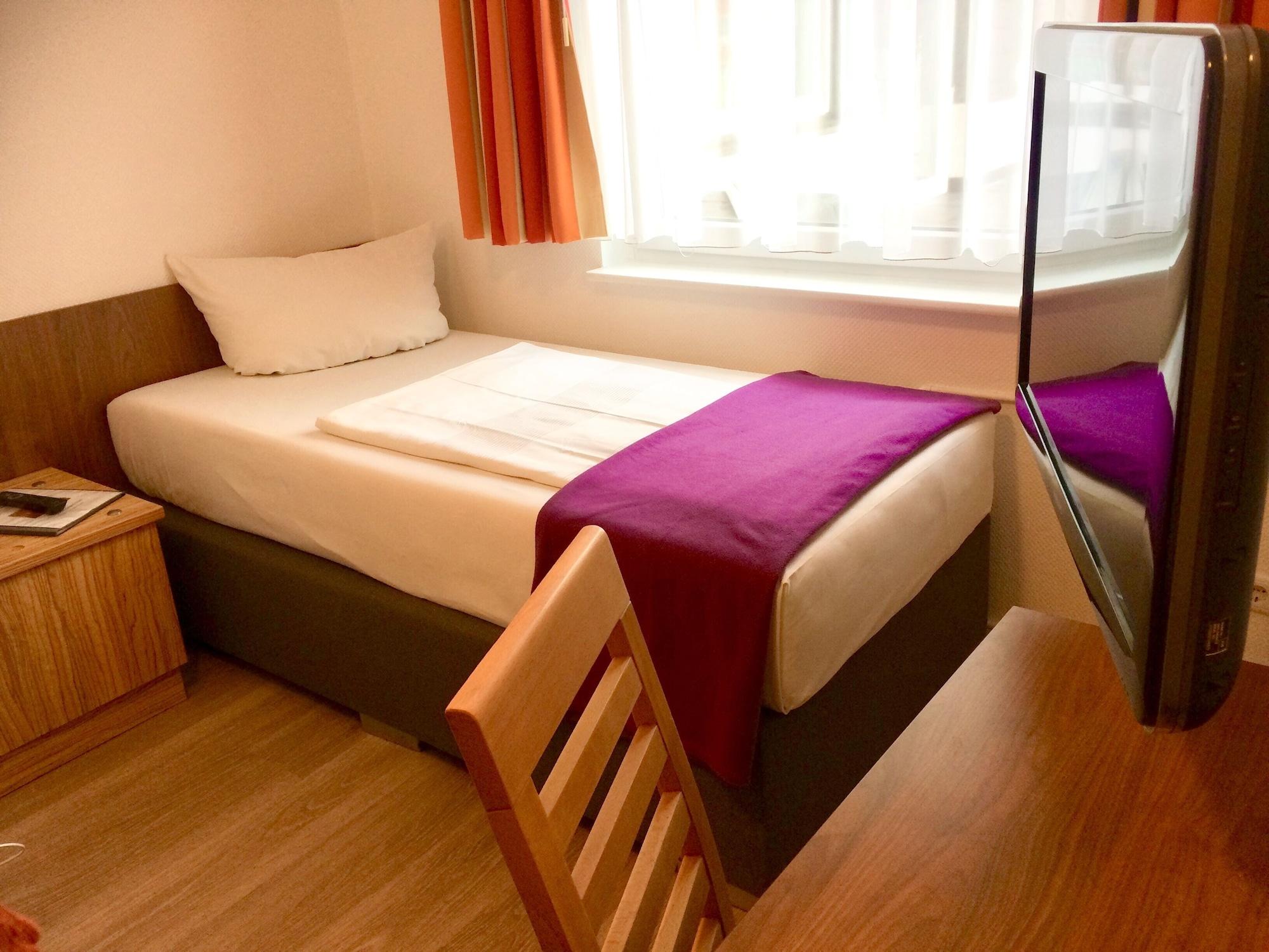 Triton Hotel Cologne Luaran gambar