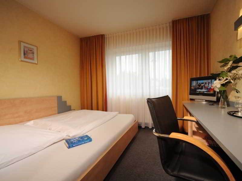 Triton Hotel Cologne Luaran gambar