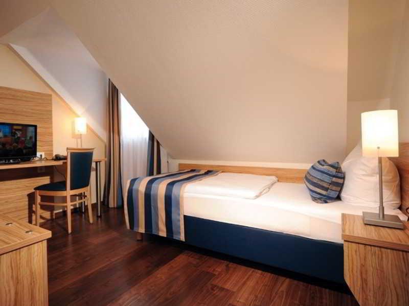 Triton Hotel Cologne Luaran gambar